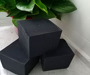 ��������̿�U��